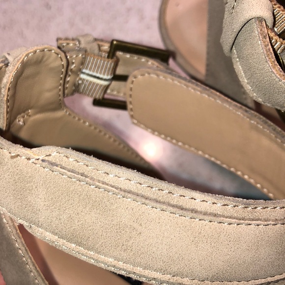 Wedges - Picture 7 of 7